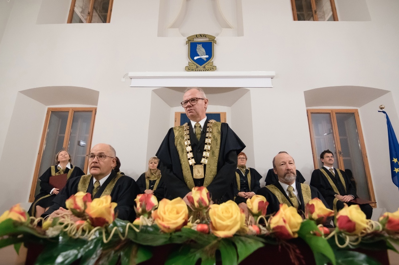 Rektor, prorektorja in dekani Univerze v Novi Gorici. Foto: Miha Godec