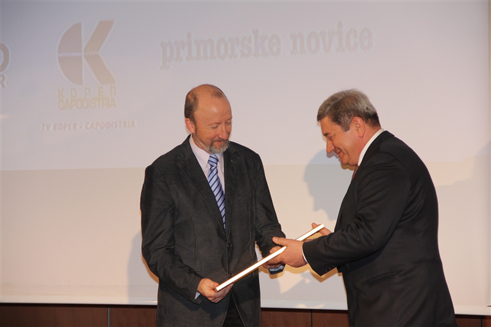 Prof. dr. Mladen Franko ob prejemu nagrade. Foto: Leo Caharija