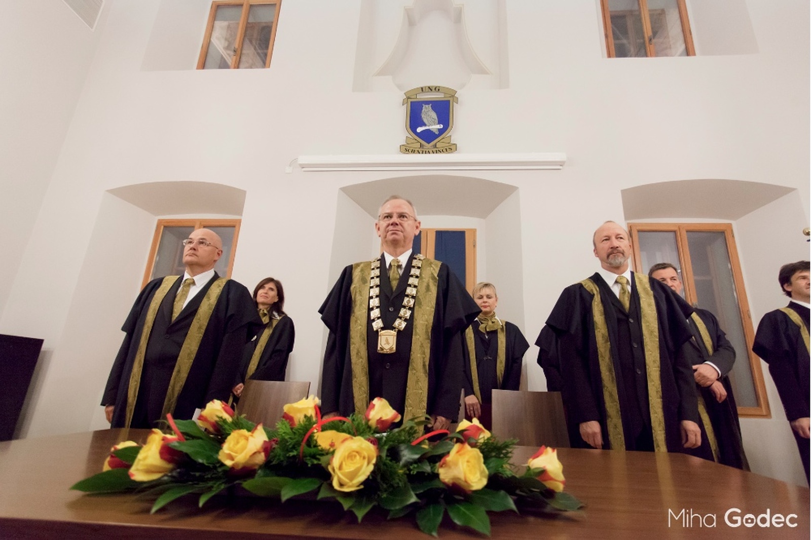 Rektor, prorektorja in dekani Univerze v Novi Gorici.