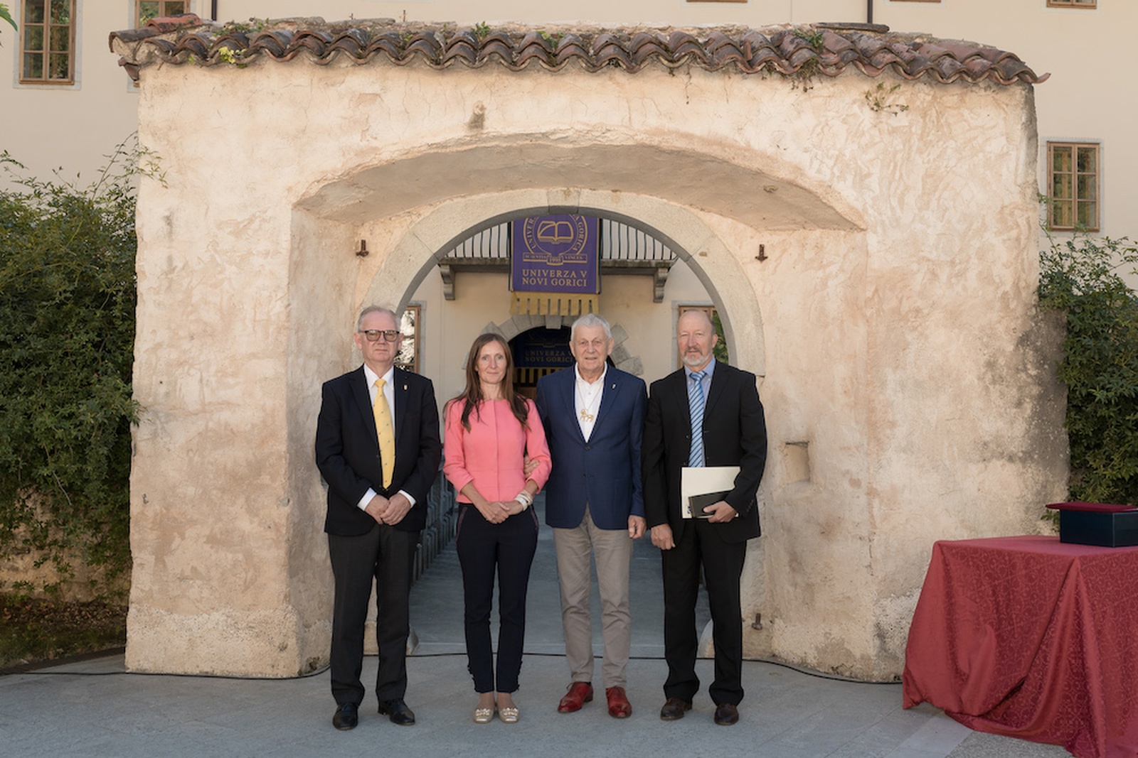 From left to right: Golden Donor of the University of Nova Gorica Foundation Prof. Dr. Danilo Zavrtanik, President of the Board of the University of Nova Gorica Foundation Mag. Tanja Kožuh, Golden Donor of the University of Nova Gorica Foundation prof. Oskar Kogoj and Silver Donor of the University of Nova Gorica Foundation Prof. Dr. Mladen Franko. Photo: Miha Godec